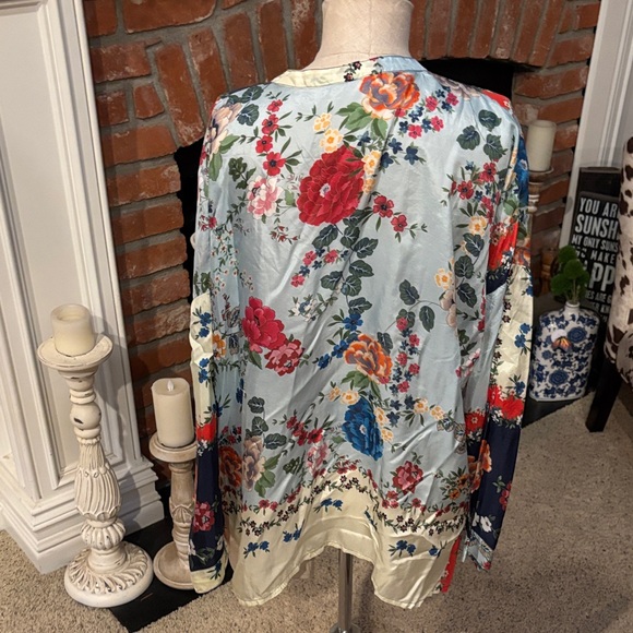 Johnny Was Multicolor Floral Blouse - Picture 2 of 4